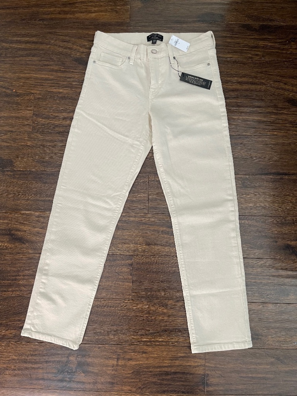 Banana Republic Off-White Cream Slim Straight Jeans - NWT